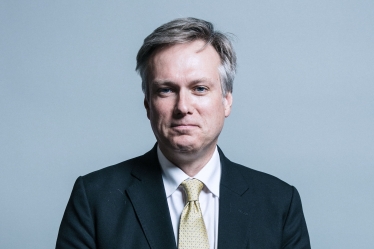 Henry Smith MP Urges Chancellor to Extend Furlough for Aviation, Travel and Tourism Workers